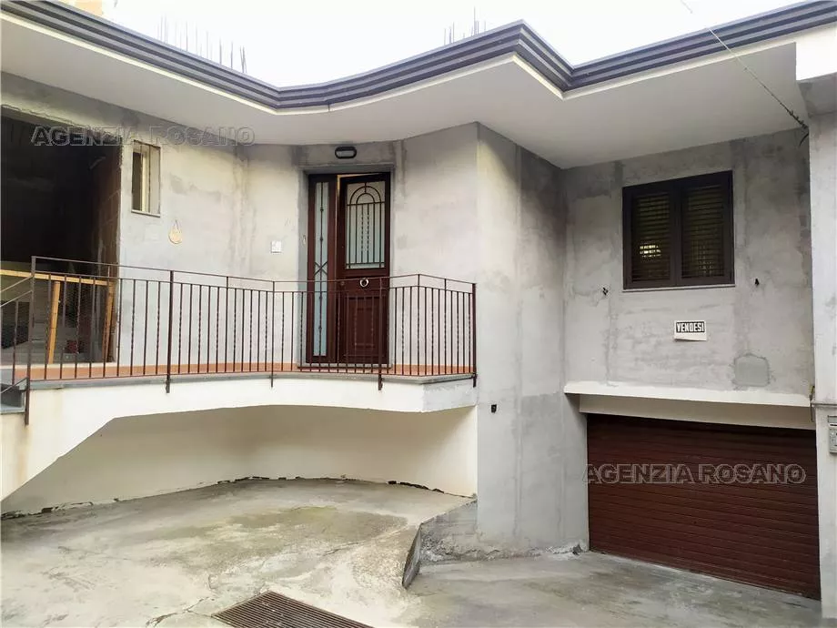 Immagine per Casa indipendente in vendita a Biancavilla via Innessa