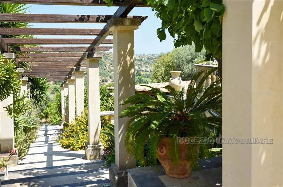 Immagine per Villa in vendita a Noto via Principe Umberto