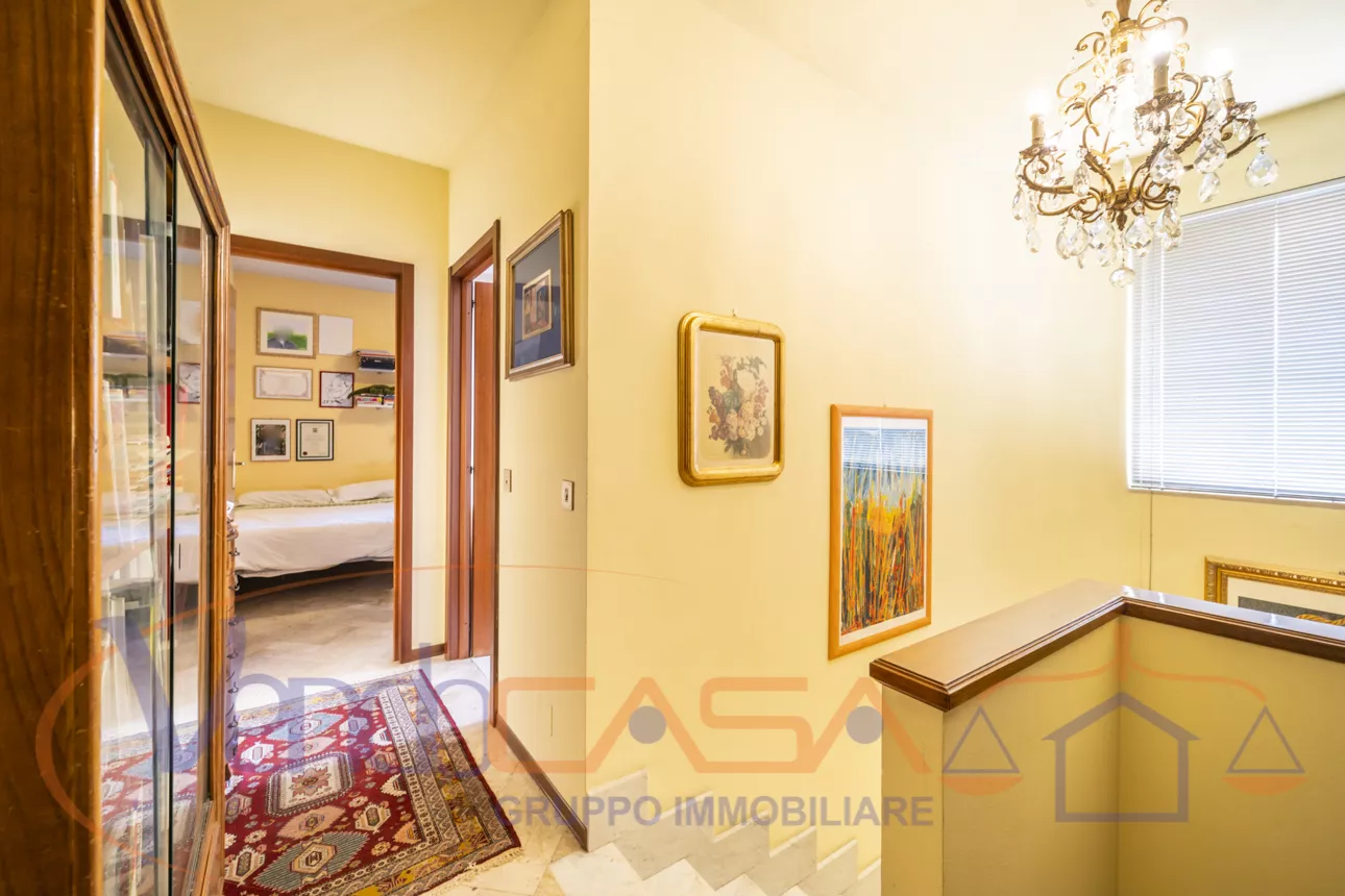 Immagine per Villetta a schiera in vendita a Alba strada Strada Rorine 86