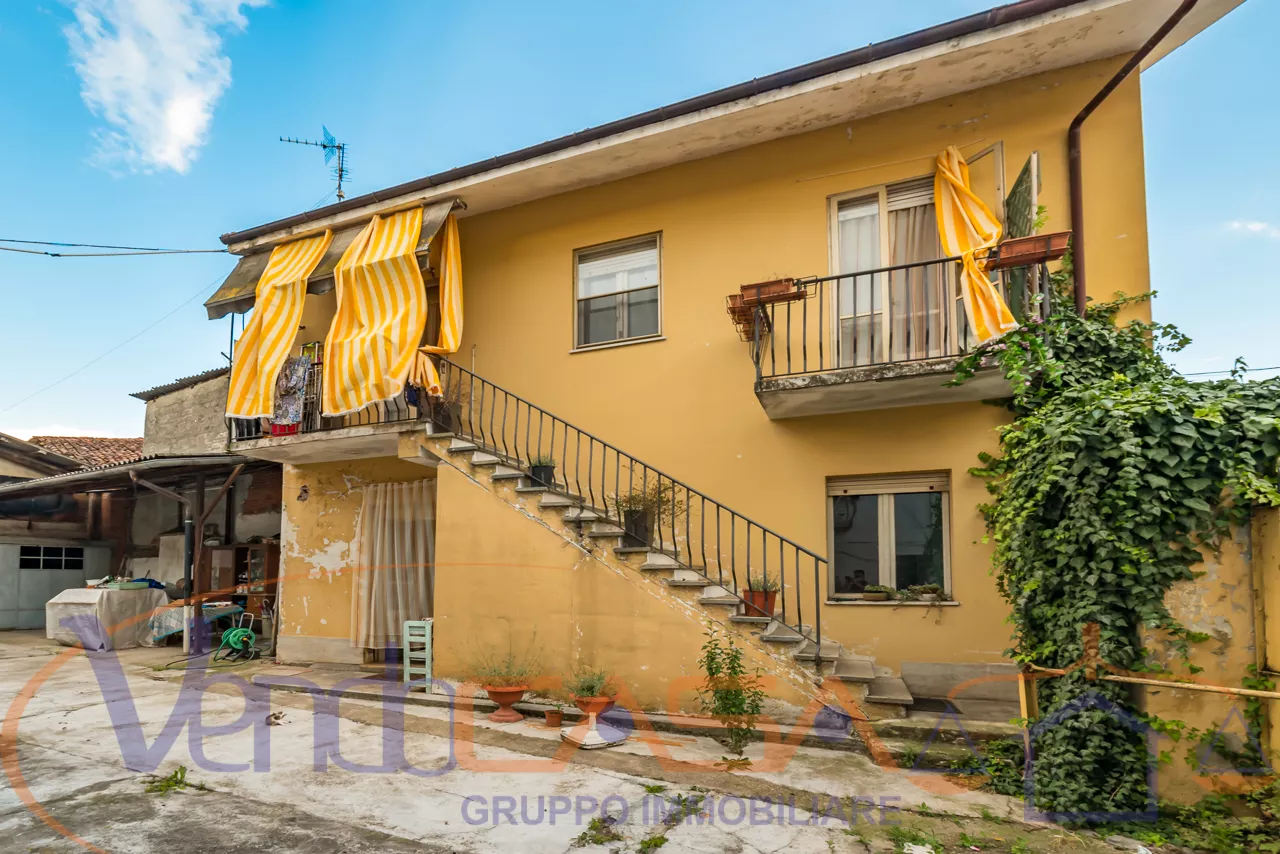 Immagine per Casa Indipendente in vendita a Ruffia via Vittorio Veneto 6
