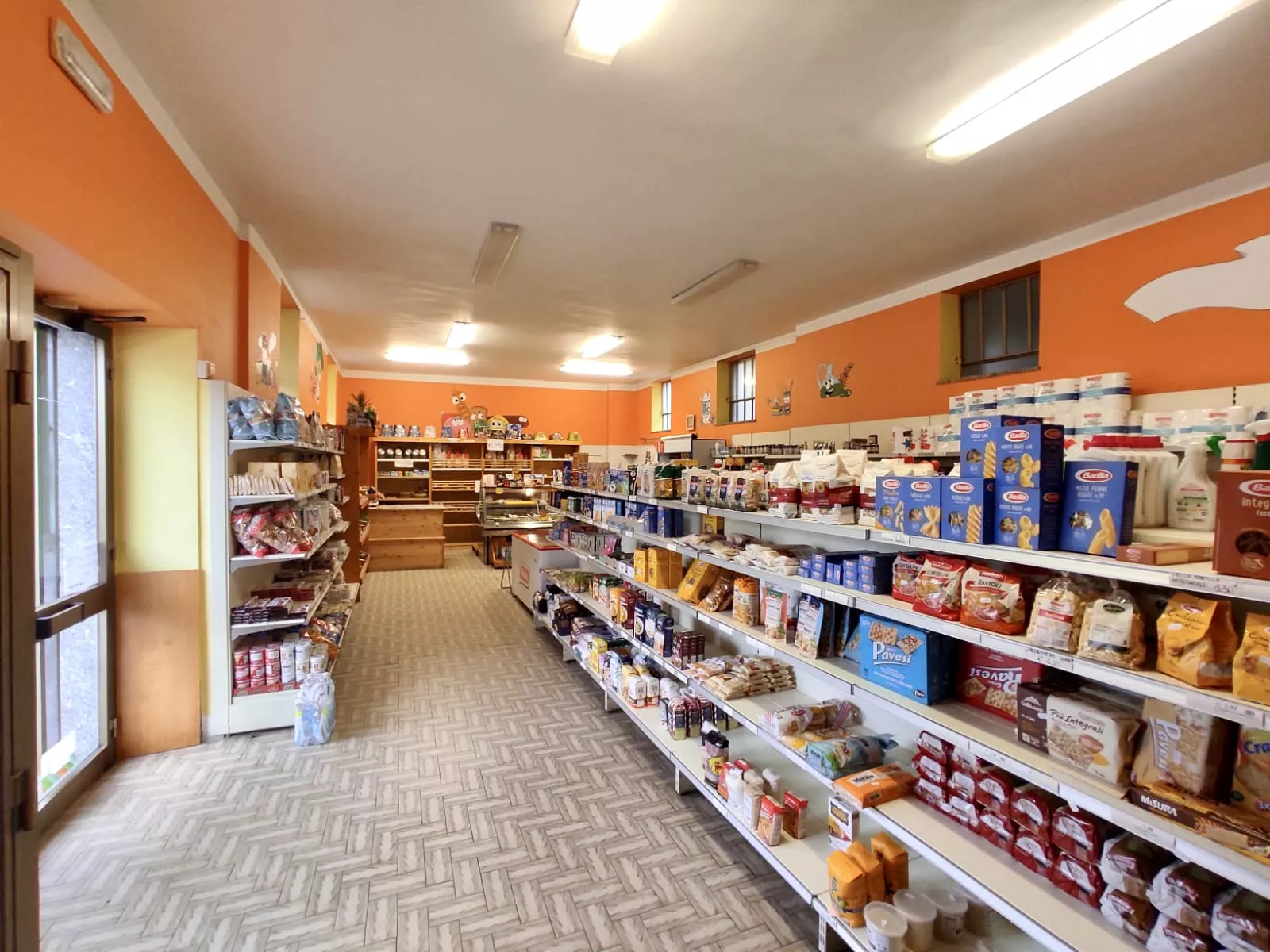 Immagine per Locale Commerciale in affitto a Rifreddo via Roma 12