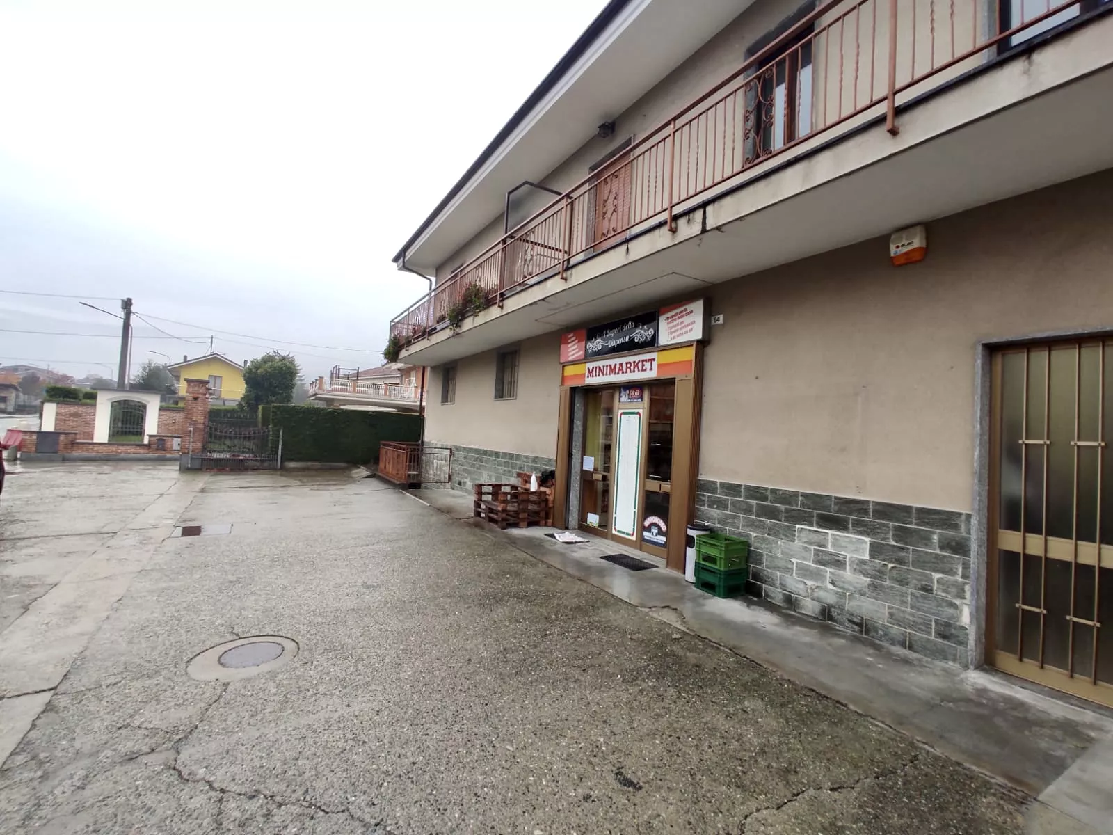 Immagine per Locale Commerciale in affitto a Rifreddo via Roma 12