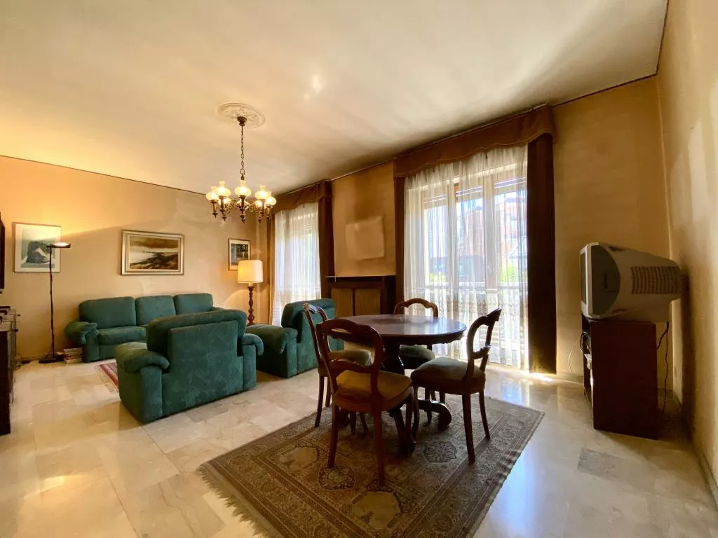 Immagine per Appartamento in vendita a Alba corso Langhe 17
