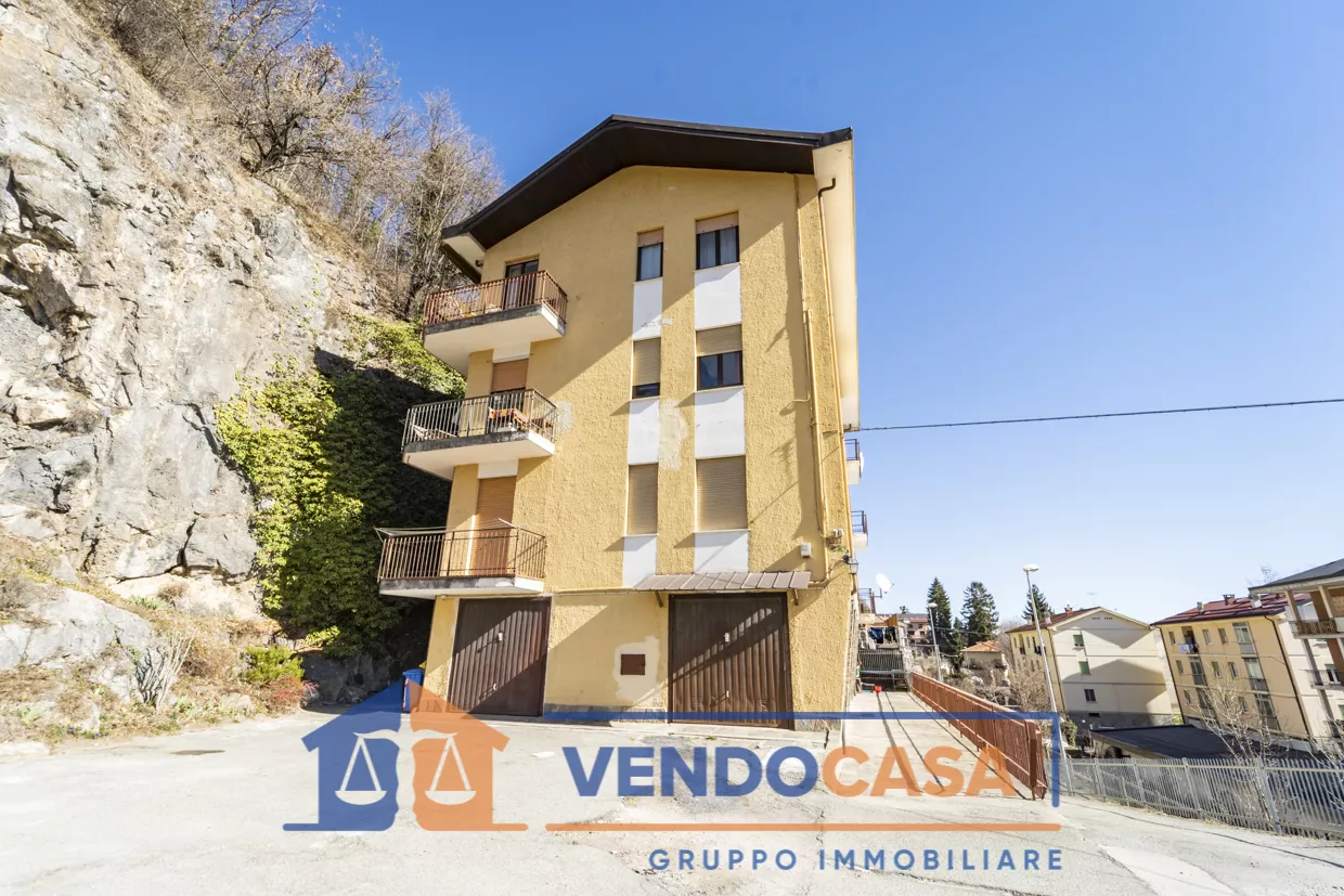 Immagine per Appartamento in vendita a Borgo San Dalmazzo via Rivetta 42