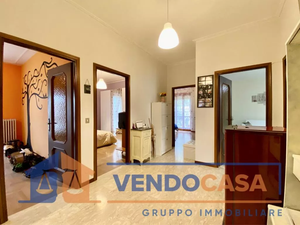 Immagine per Appartamento in vendita a Alba strada Vedetta 54