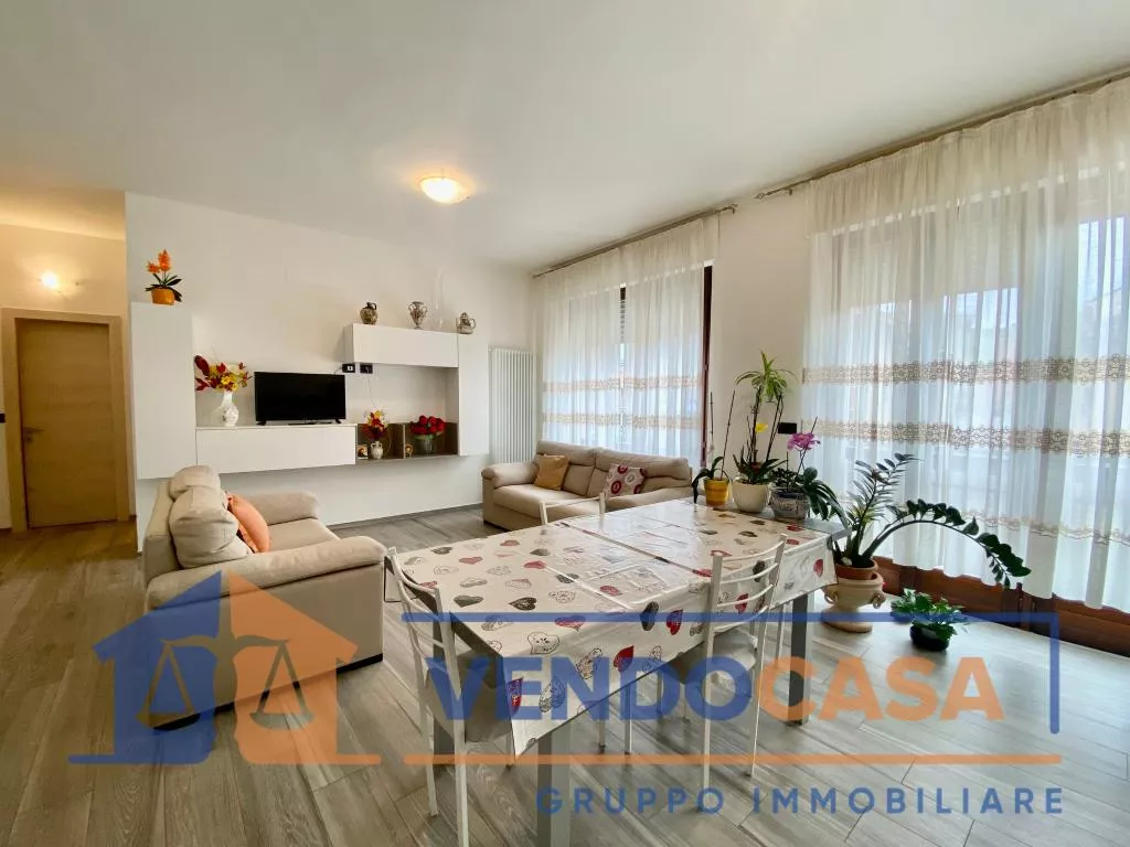 Immagine per Appartamento in vendita a Grinzane Cavour via Garibaldi 92