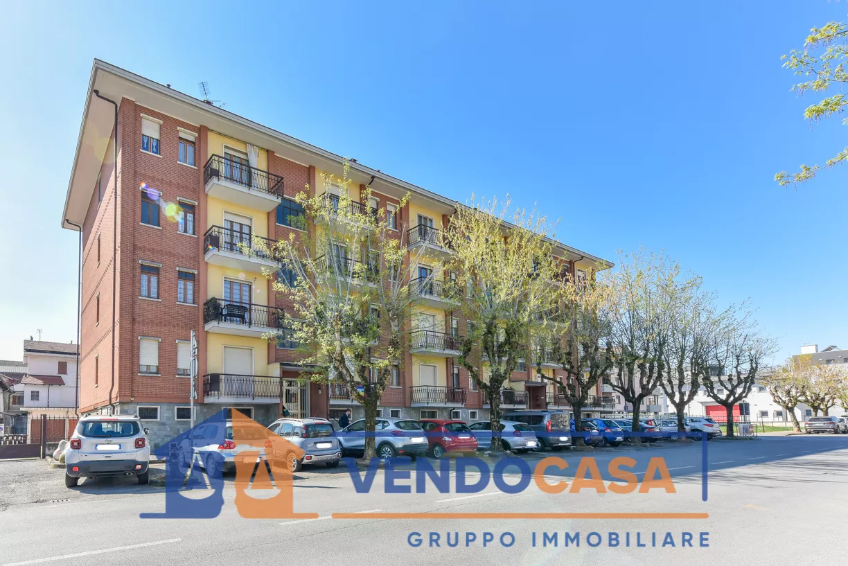 Immagine per Appartamento in vendita a Carmagnola viale Garibaldi 8