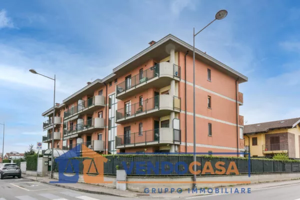 Appartamento via Rubatto, Carmagnola