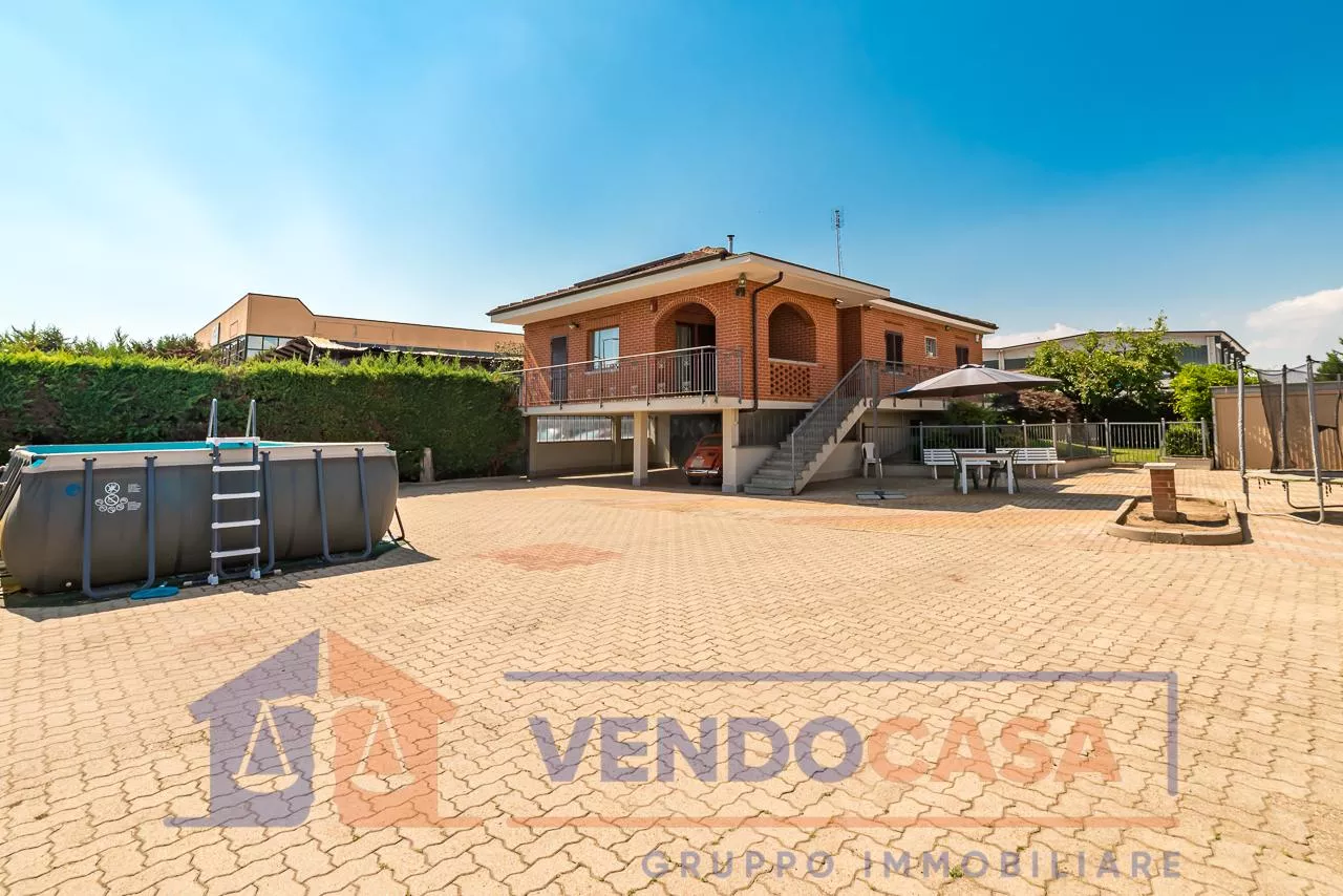 Immagine per Villa in vendita a Carmagnola via Poirino 95
