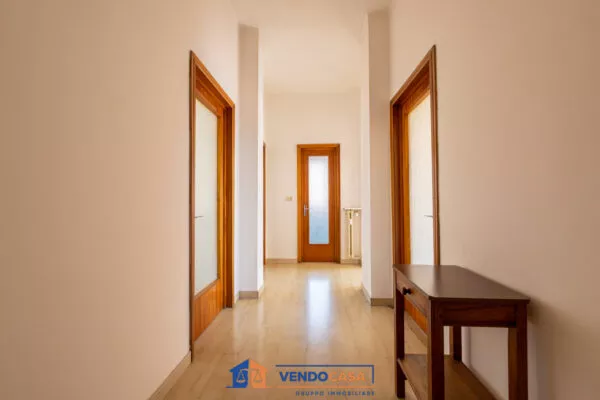 Appartamento via Roburent, Cuneo