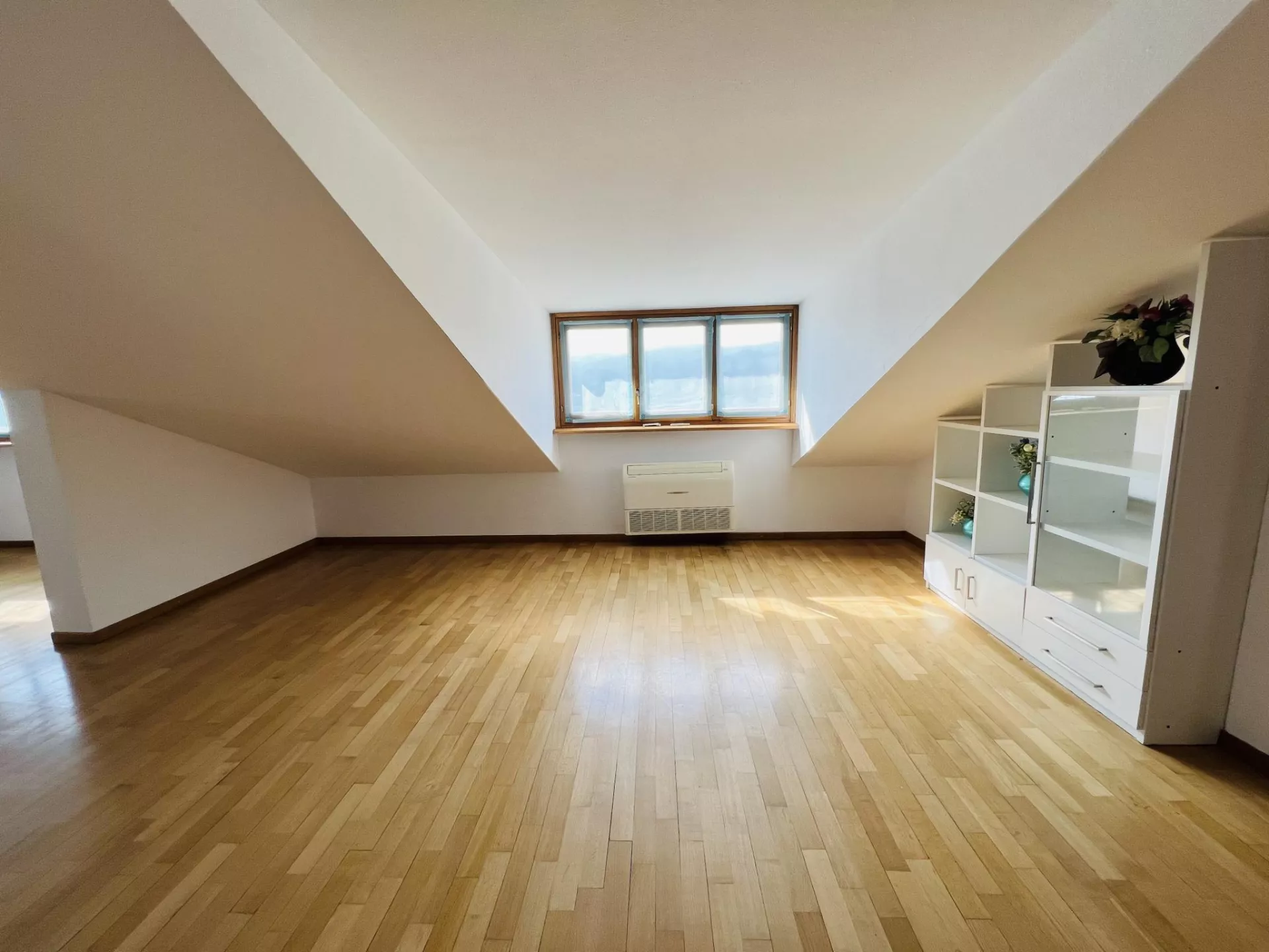 Immagine per Attico - Mansarda in affitto a Canelli via Bertolini 15