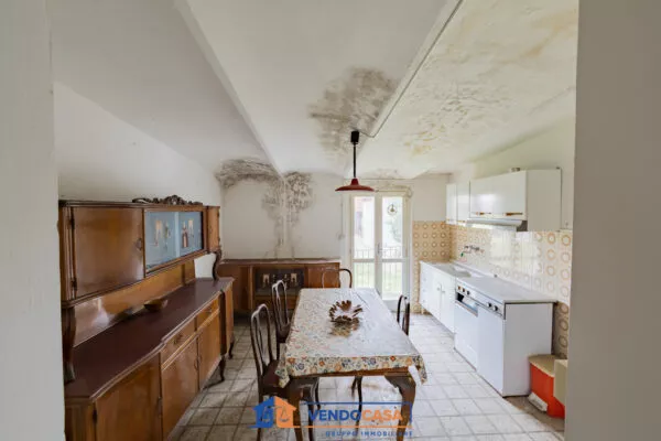 Casa Indipendente via Molini, Trinita