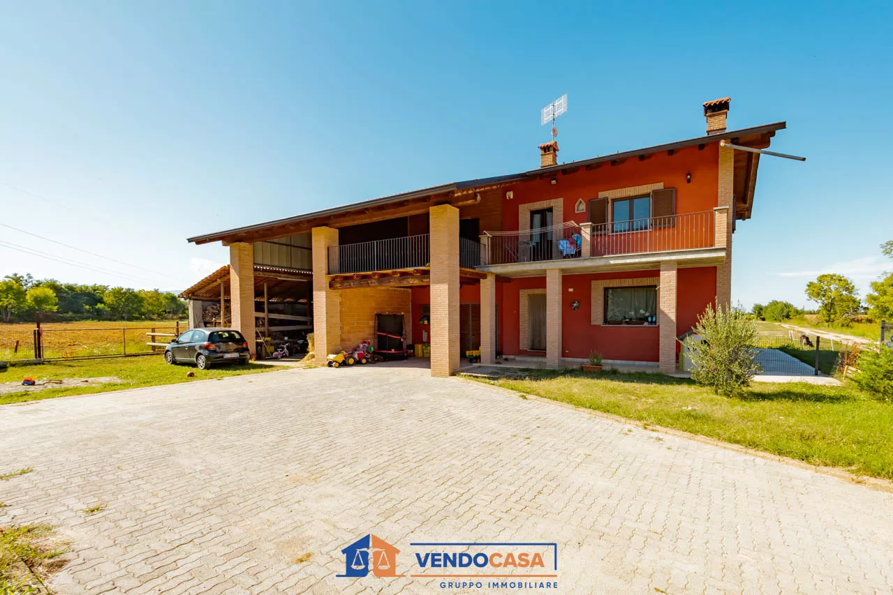 Immagine per Casa Indipendente in vendita a Beinette strada Di Cascina Forlenza 22