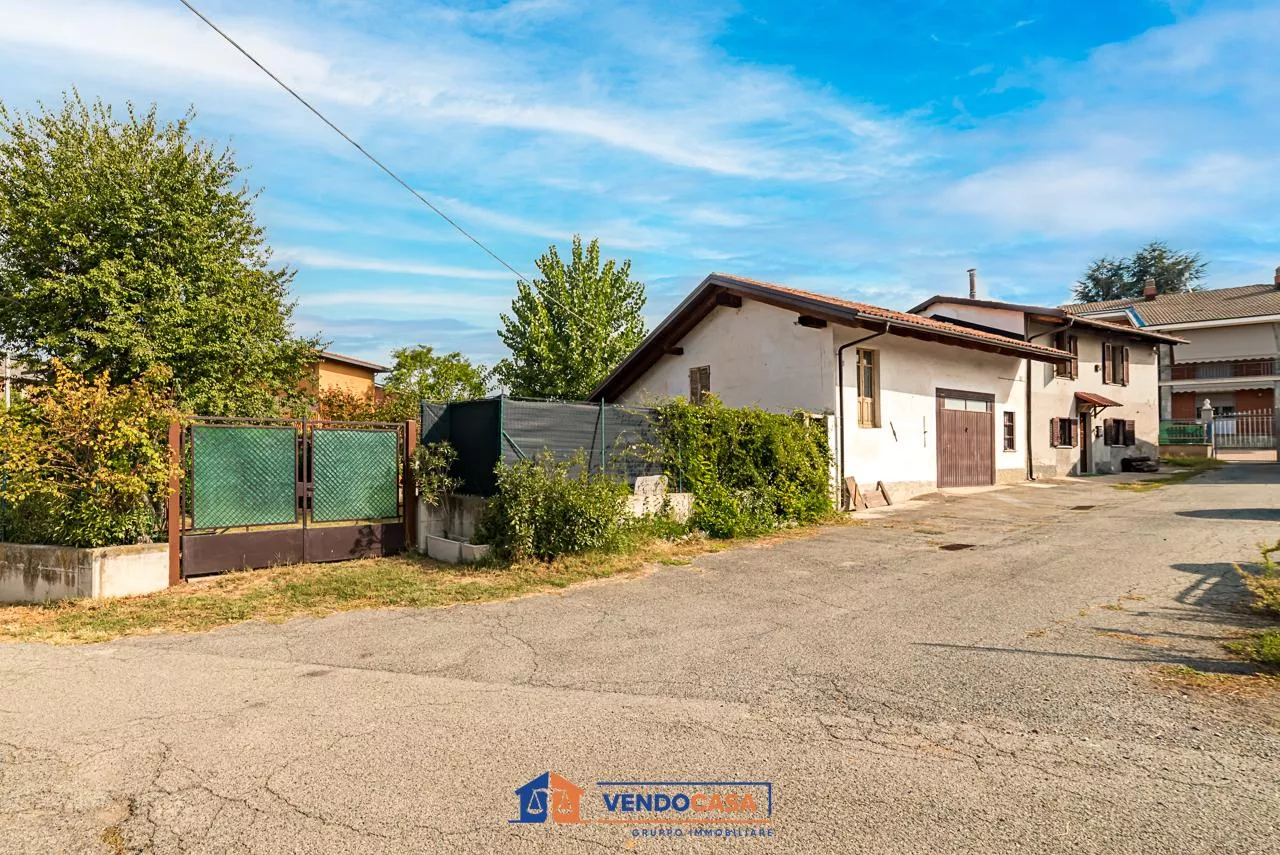 Immagine per Casa Indipendente in vendita a Carmagnola via Lavagna 1