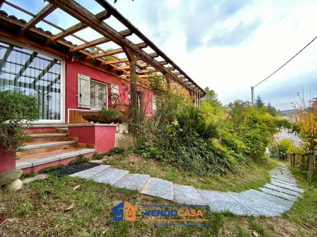 Immagine per Casa Indipendente in vendita a Rodello via San Rocco 67