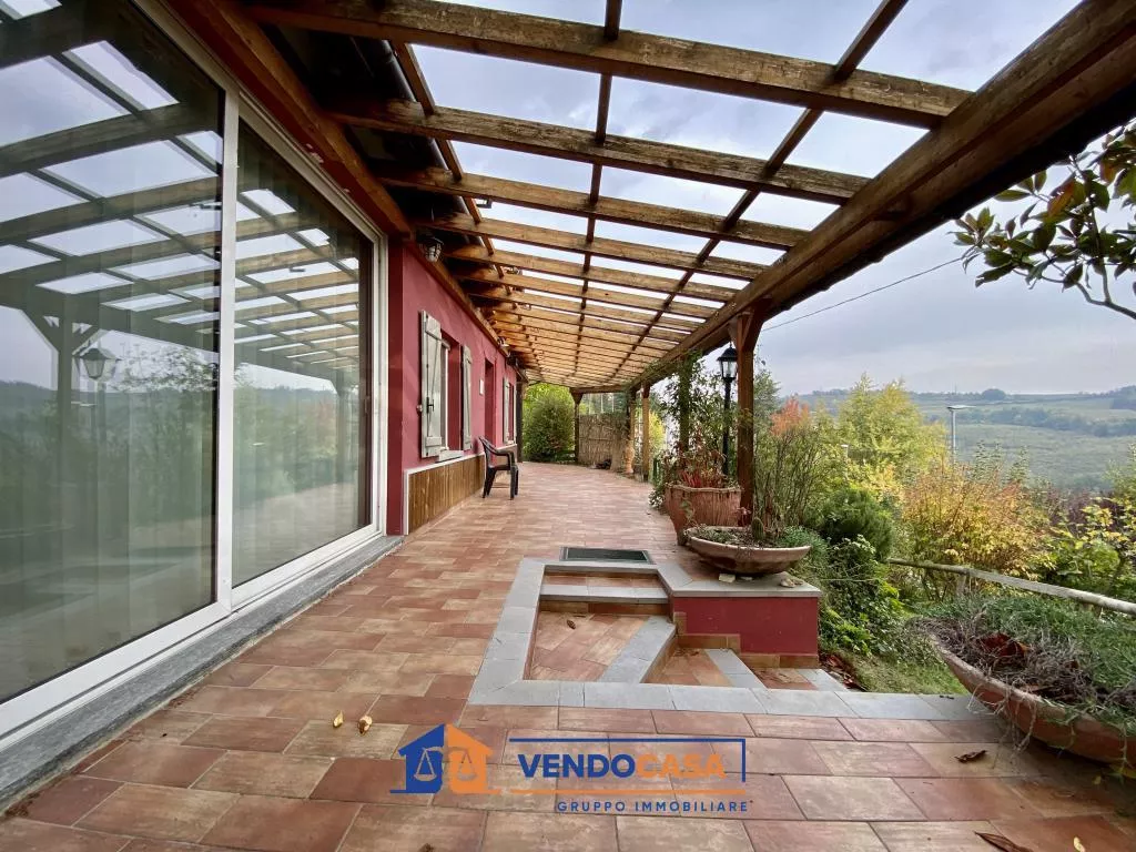 Immagine per Casa Indipendente in vendita a Rodello via San Rocco 67