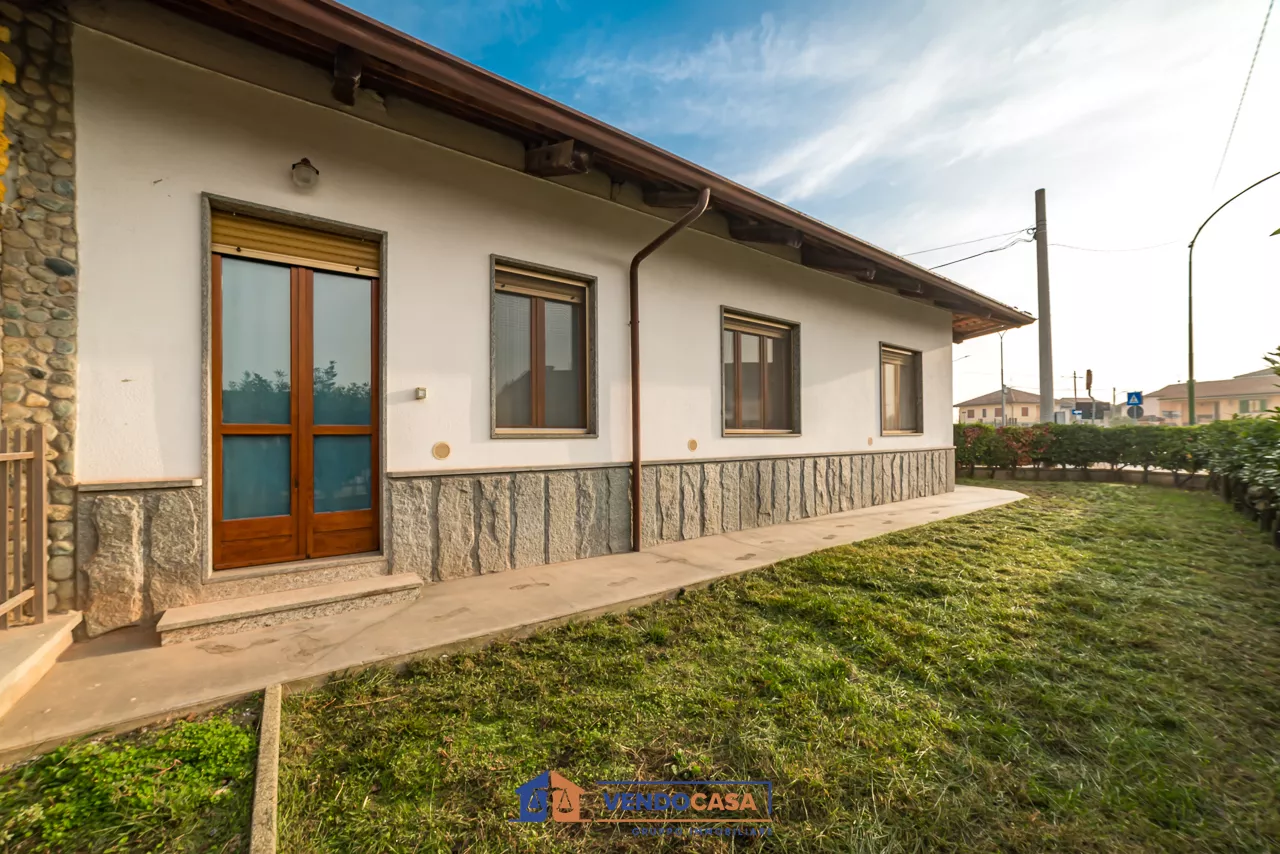 Immagine per Casa Indipendente in vendita a Cardè via Giuseppe Mazzini 16