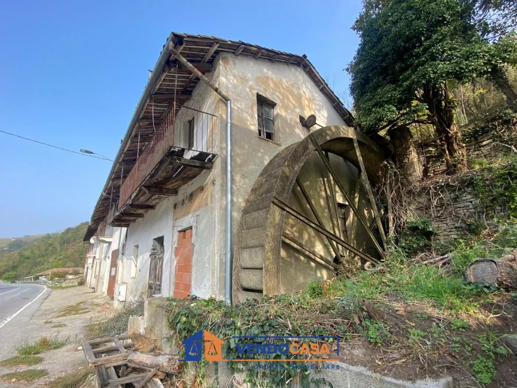 Immagine per Casa Indipendente in vendita a Alba via San Rocco Cherasca 63