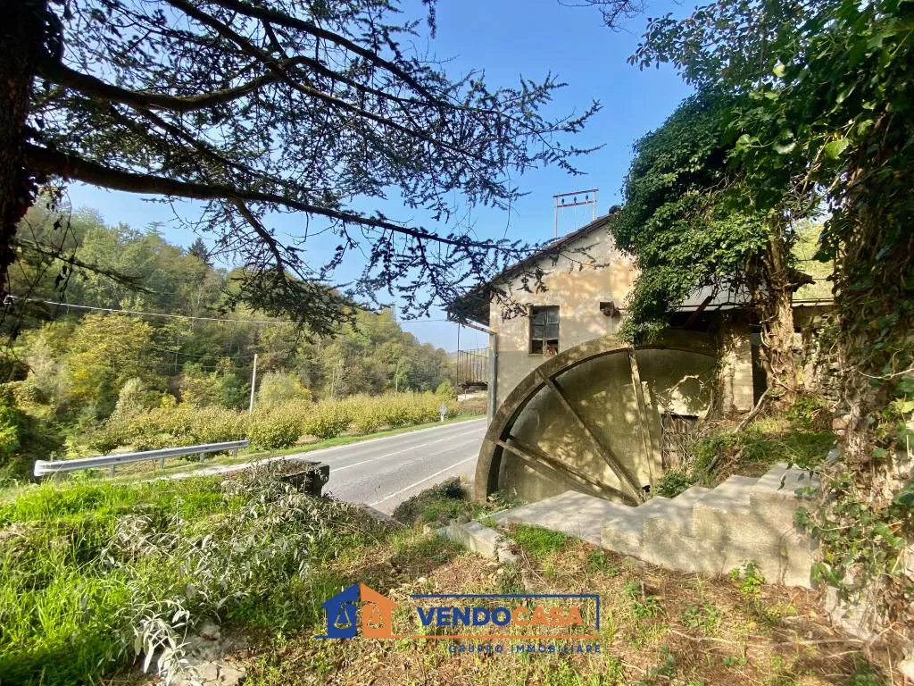 Immagine per Casa Indipendente in vendita a Alba via San Rocco Cherasca 63