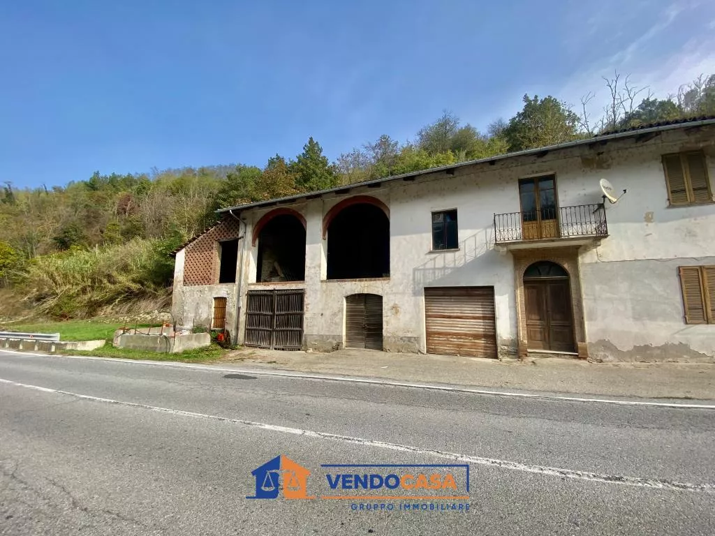 Immagine per Casa Indipendente in vendita a Alba via San Rocco Cherasca 63