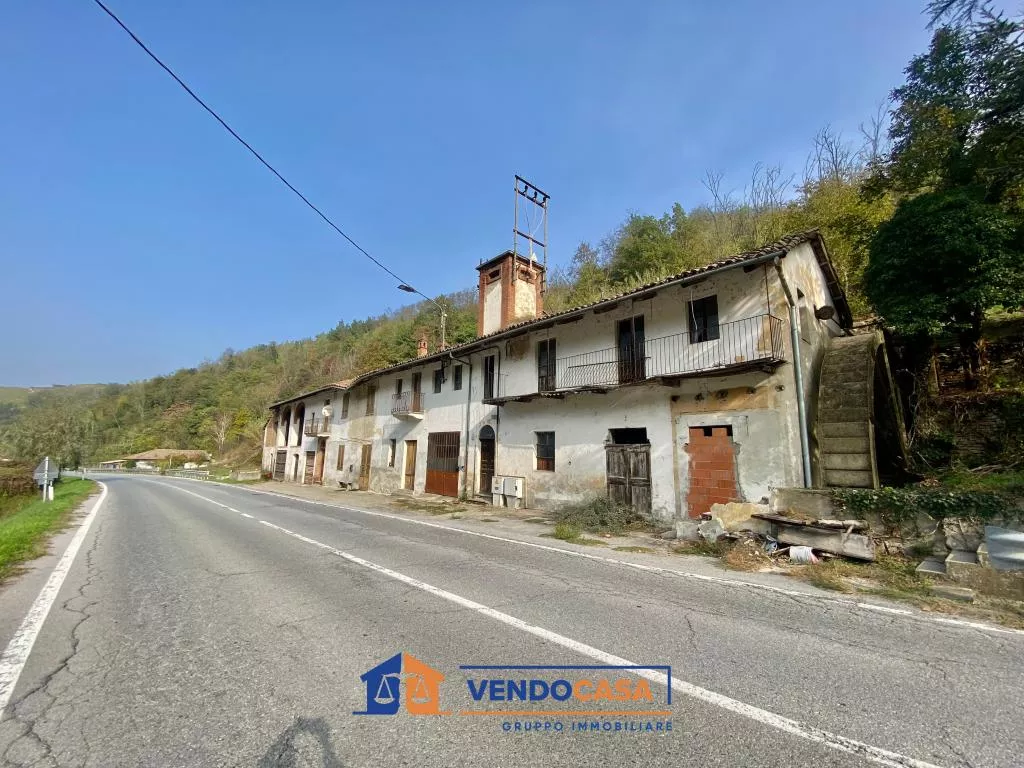 Immagine per Casa Indipendente in vendita a Alba via San Rocco Cherasca 63