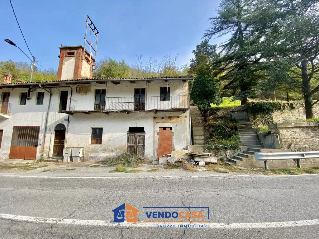 Immagine per Casa Indipendente in vendita a Alba via San Rocco Cherasca 63