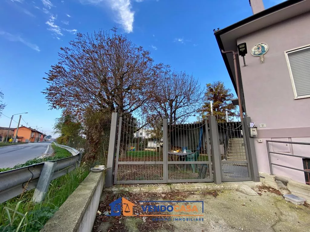 Immagine per Casa Indipendente in vendita a Roddi via Agostino Morando 2