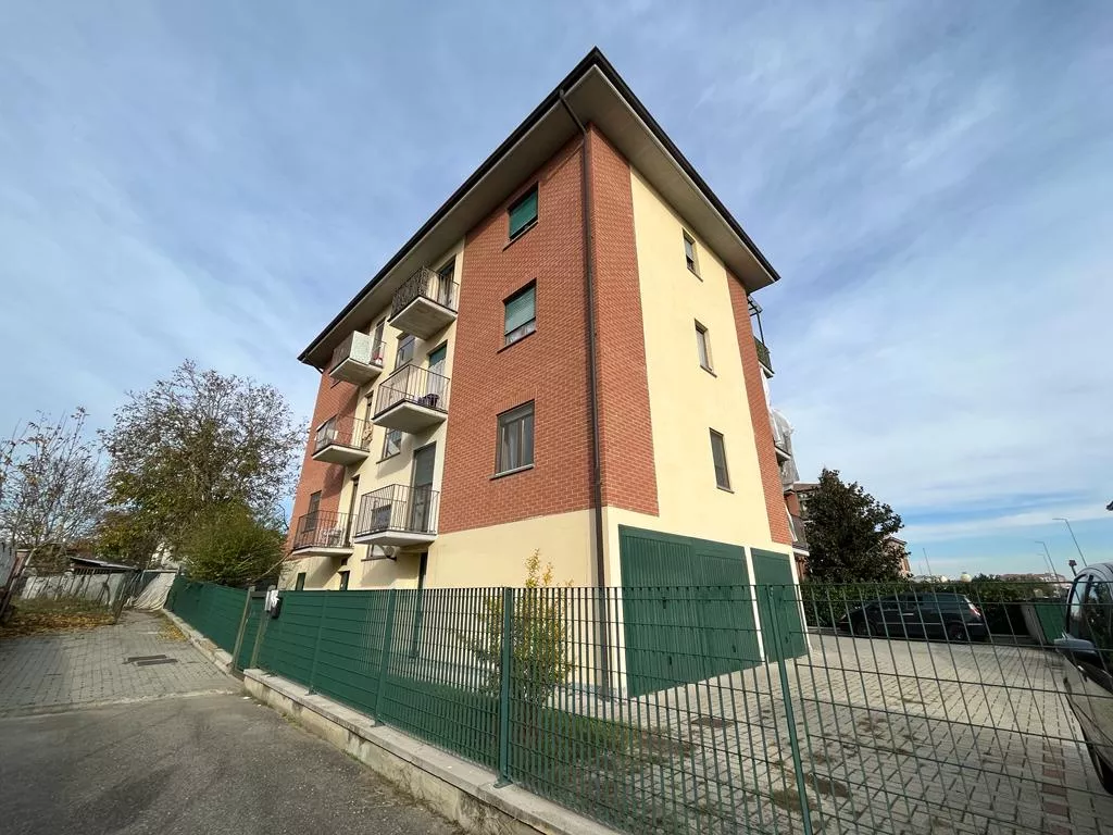 Immagine per Appartamento in vendita a Asti via Valledolmo 19