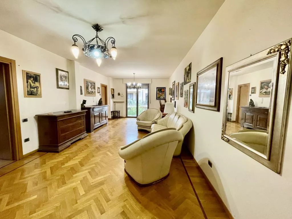 Immagine per Appartamento in vendita a Acqui Terme via Cassarogna 39