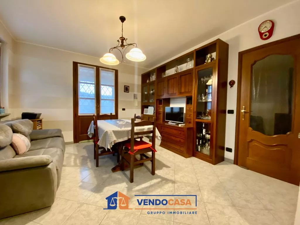 Immagine per Casa Indipendente in vendita a Roddi via Agostino Morando 12