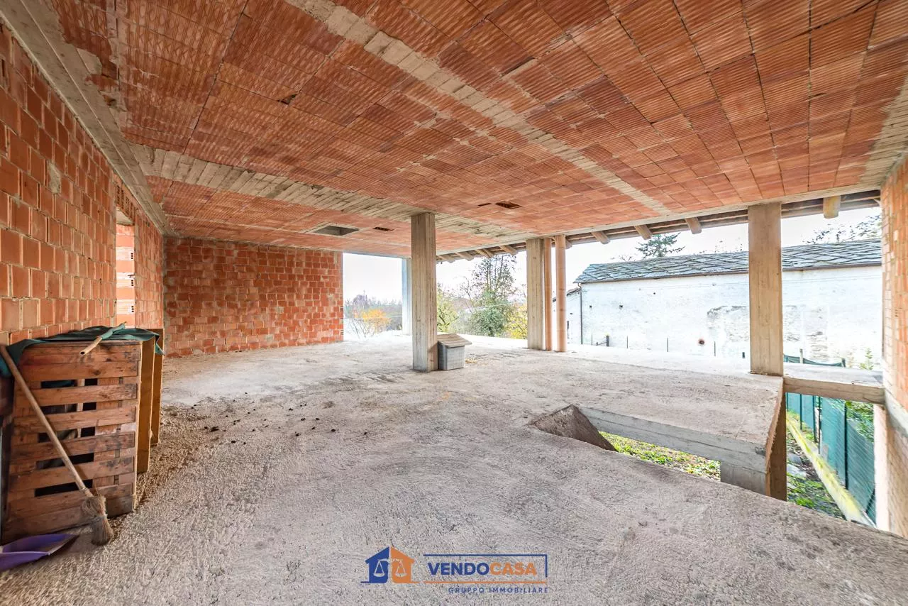 Immagine per Casa Indipendente in vendita a Envie via Baroero 9