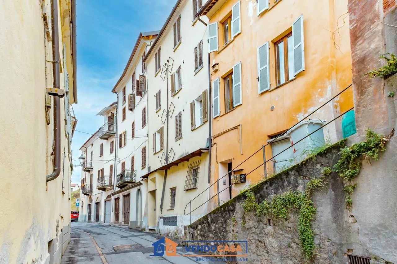 Immagine per Appartamento in vendita a Mondovì via Cottolengo 24