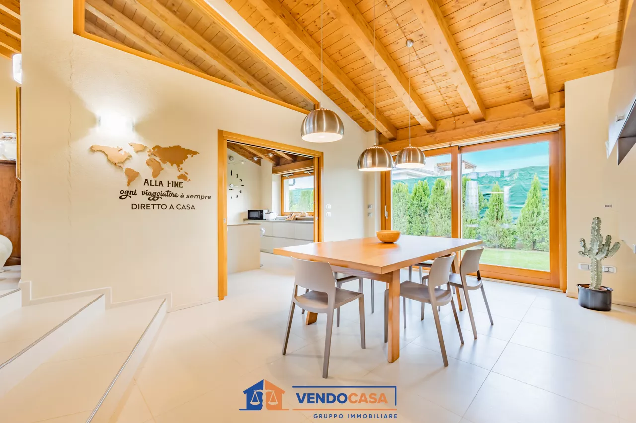 Immagine per Villa in vendita a Vignolo via Degli Orti 42