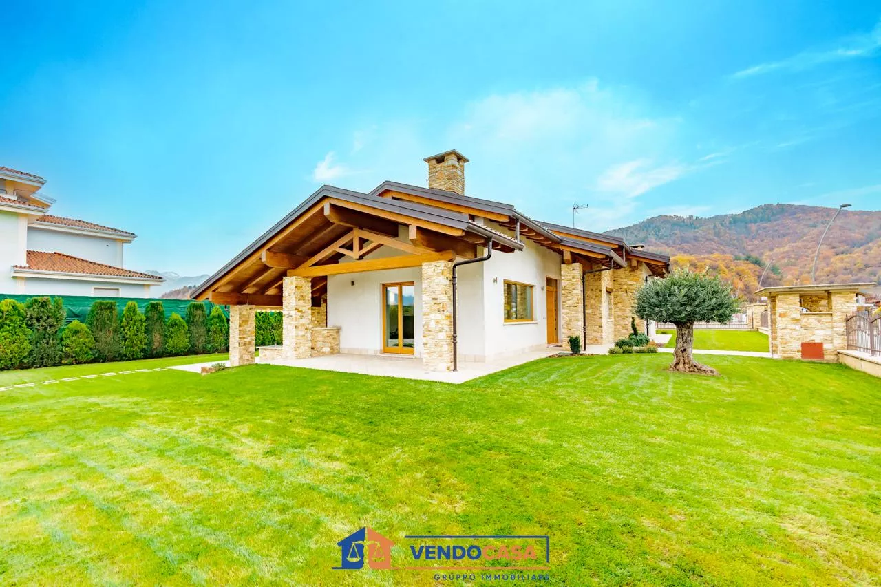 Immagine per Villa in vendita a Vignolo via Degli Orti 42