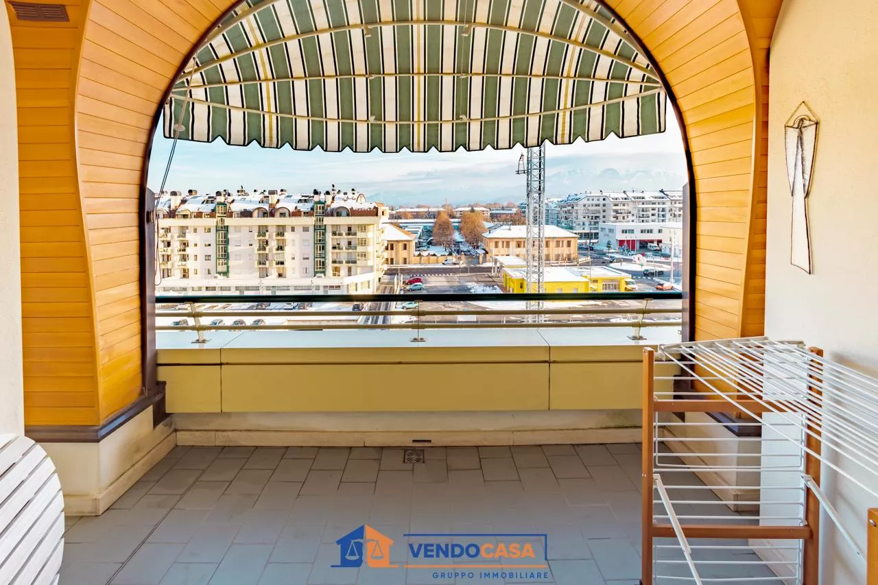 Immagine per Attico - Mansarda in vendita a Cuneo corso Francia 10