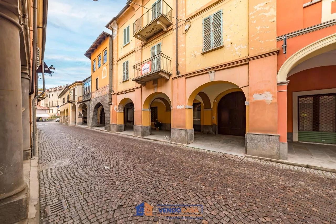 Immagine per Stabile - Palazzo in vendita a Moretta via Torino 15