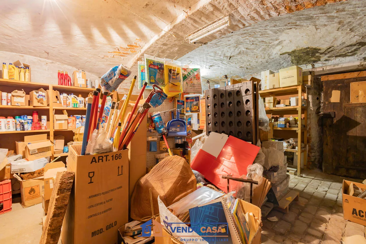 Immagine per Magazzino in vendita a Borgo San Dalmazzo via Guglielmo Marconi 46