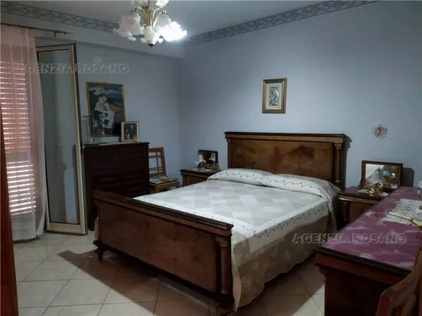 Casa Indipendente via Innessa, Biancavilla