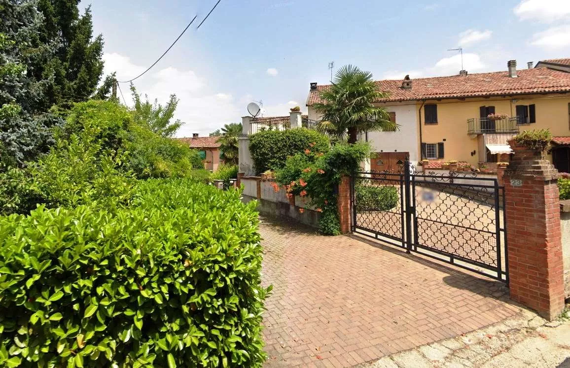 Immagine per Casa indipendente in vendita a Calliano via Vittorio Emanuele 2