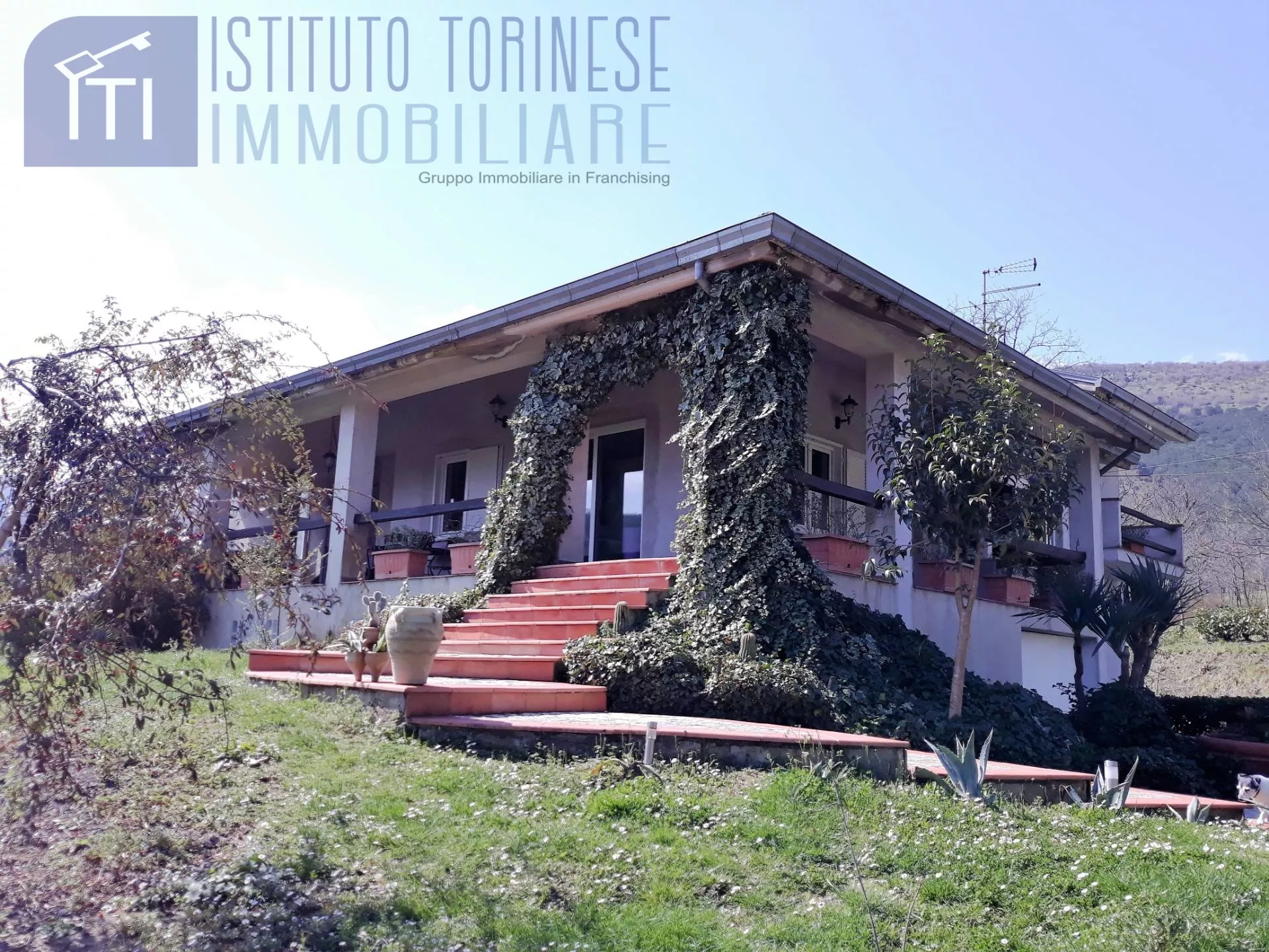 Immagine per Villa bifamiliare in vendita a Sant'Apollinare VIA COLLE DI LANZA
