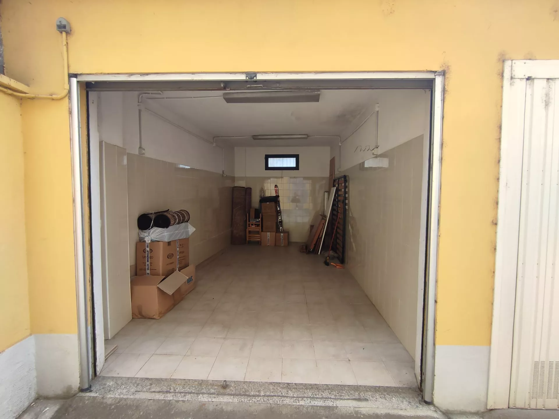 Immagine per Locale Commerciale in vendita a Nichelino via Dei Martiri 50