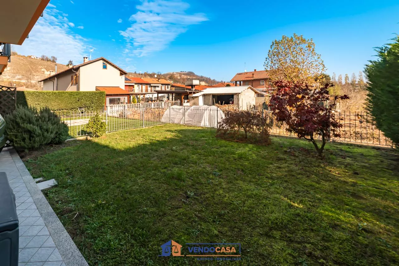 Immagine per Appartamento in vendita a Santa Vittoria d'Alba via Statale 110