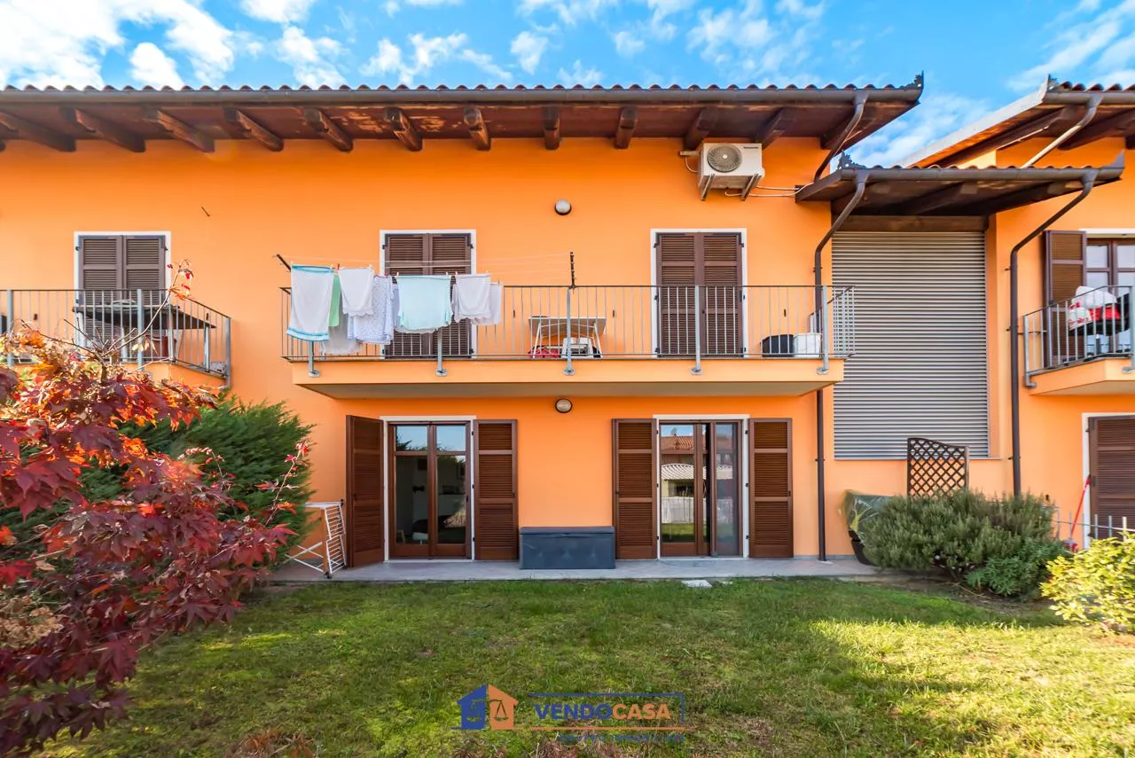 Immagine per Appartamento in vendita a Santa Vittoria d'Alba via Statale 110