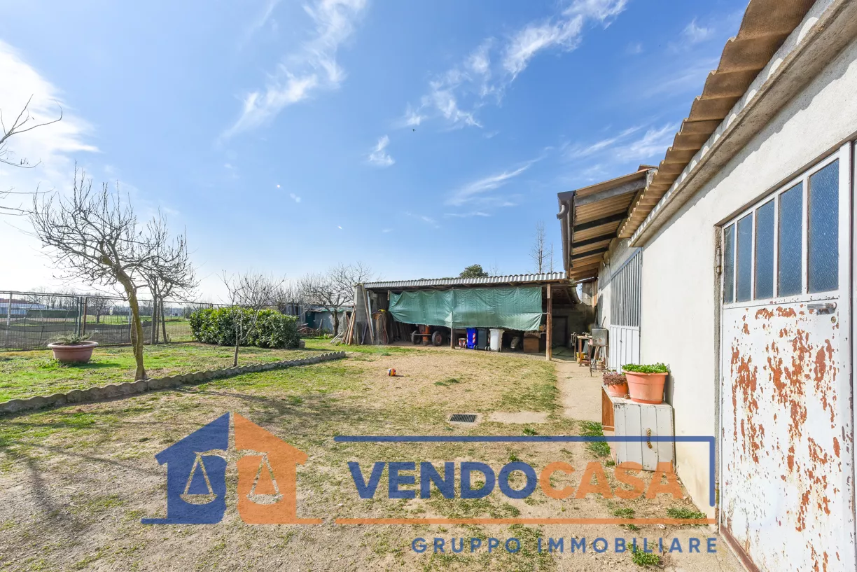 Immagine per Casa Indipendente in vendita a Carmagnola via Pochettino 9