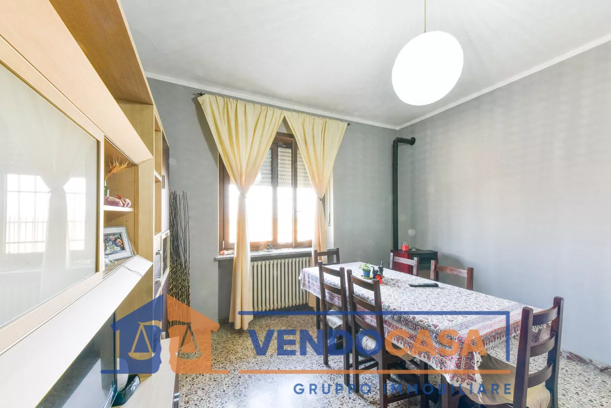 Immagine per Casa Indipendente in vendita a Carmagnola via Pochettino 9
