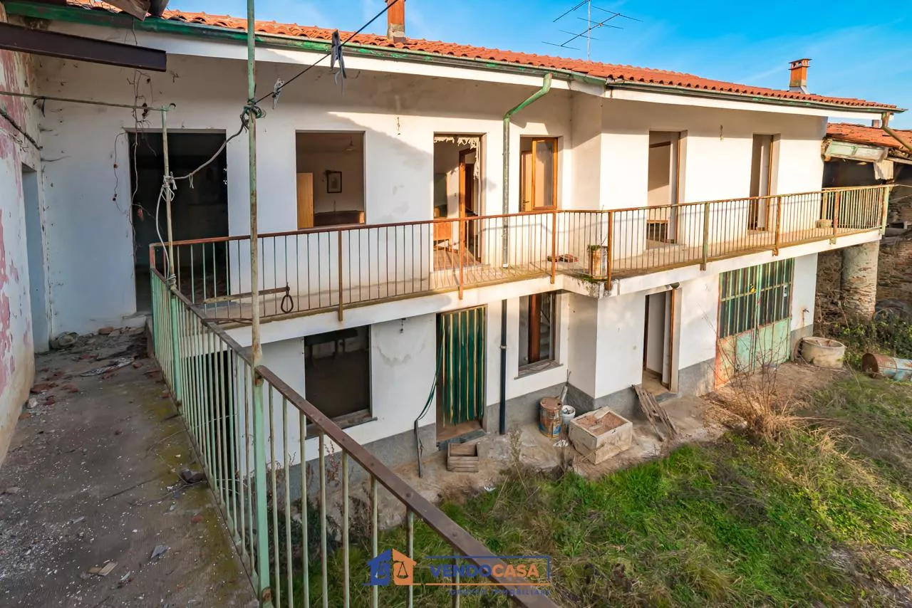 Immagine per Casa Indipendente in vendita a Verzuolo via Muletti 40