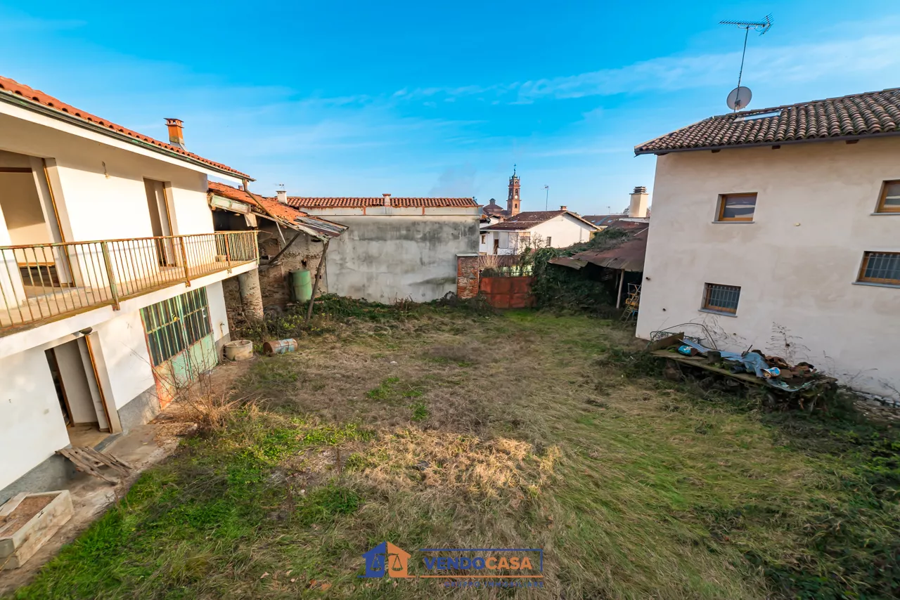 Immagine per Casa Indipendente in vendita a Verzuolo via Muletti 40
