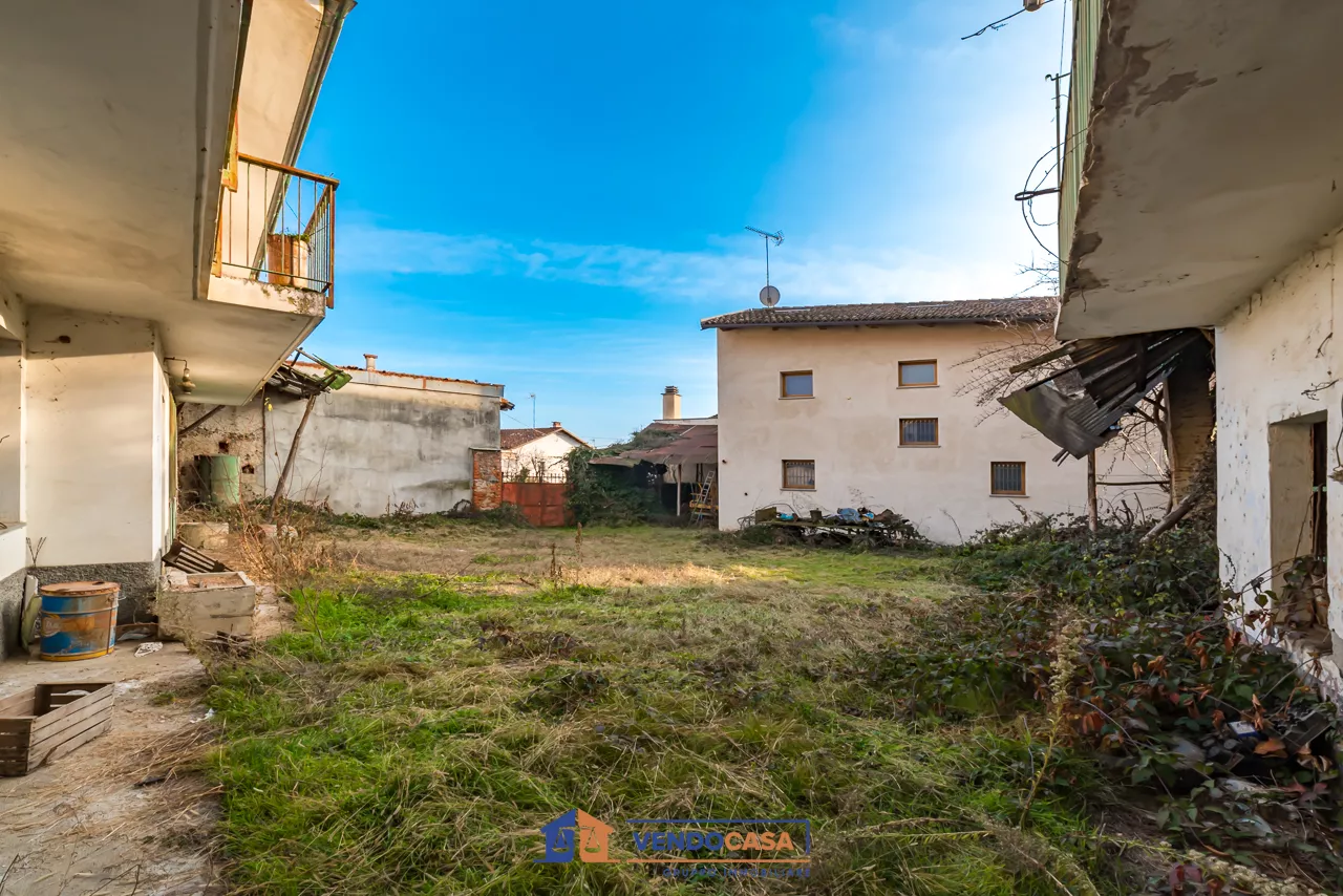Immagine per Casa Indipendente in vendita a Verzuolo via Muletti 40