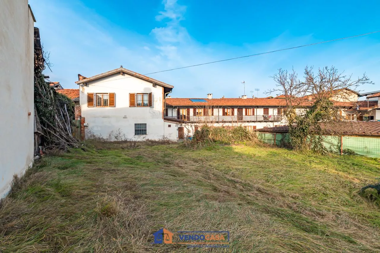 Immagine per Casa Indipendente in vendita a Verzuolo via Muletti 40