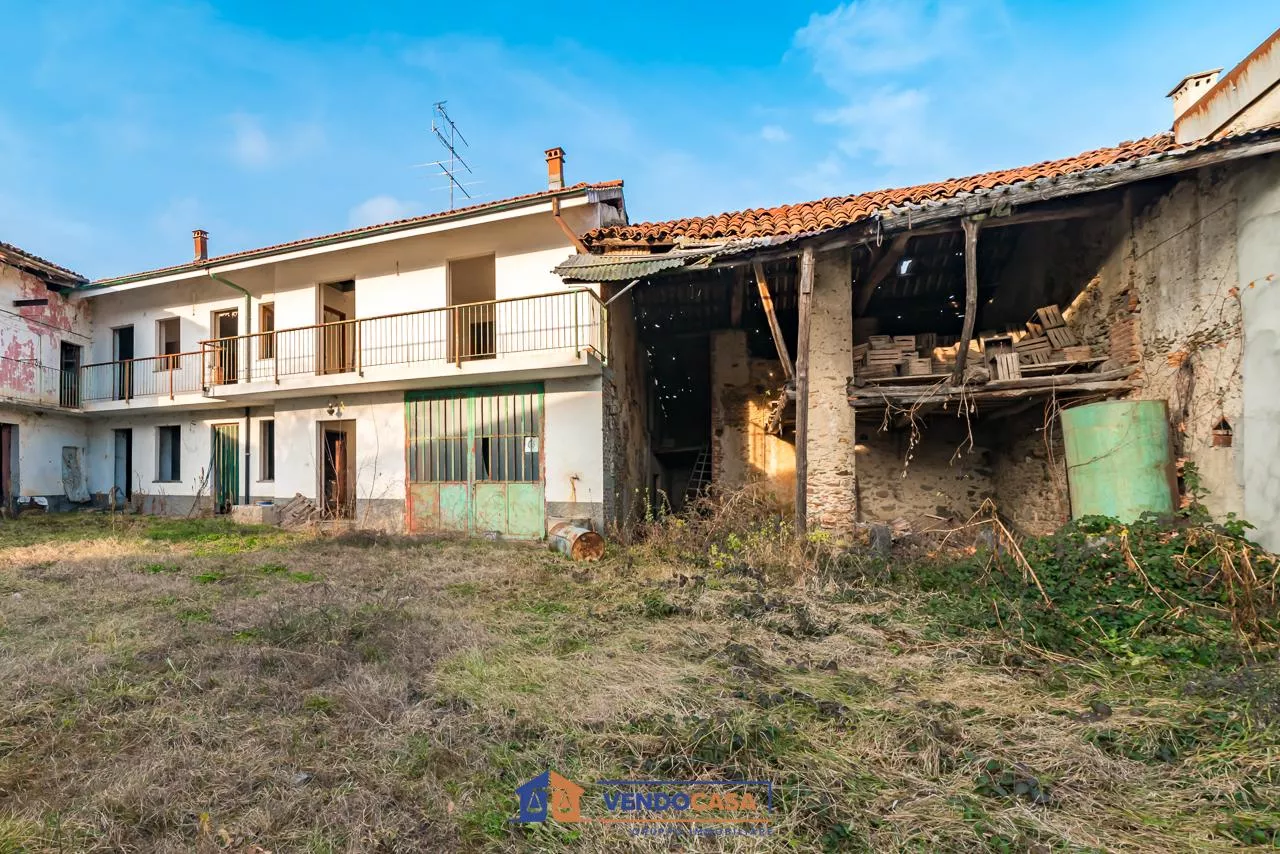 Immagine per Casa Indipendente in vendita a Verzuolo via Muletti 40
